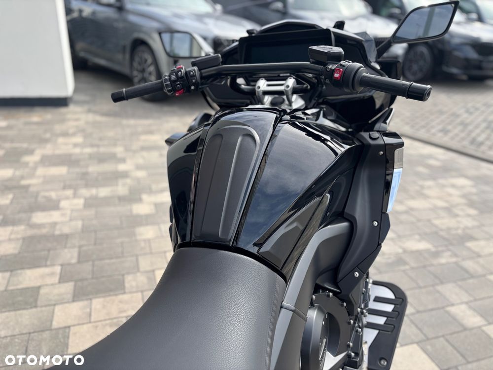 BMW K - 11