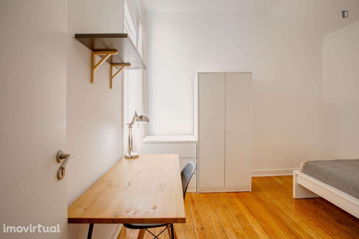 Quarto - localizado em Santos Lisbon - Grande imagem: 3/20