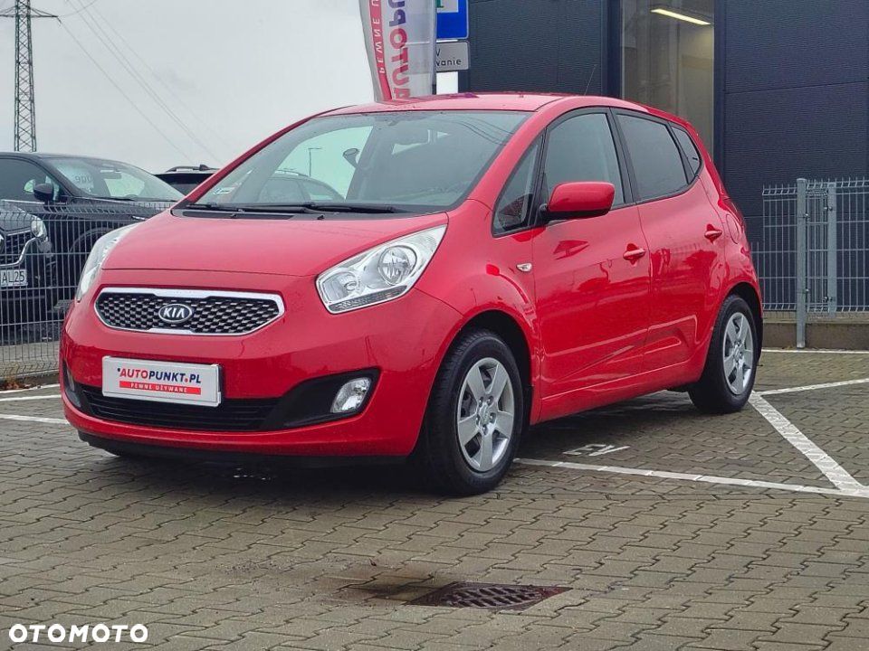 Kia Venga - 3