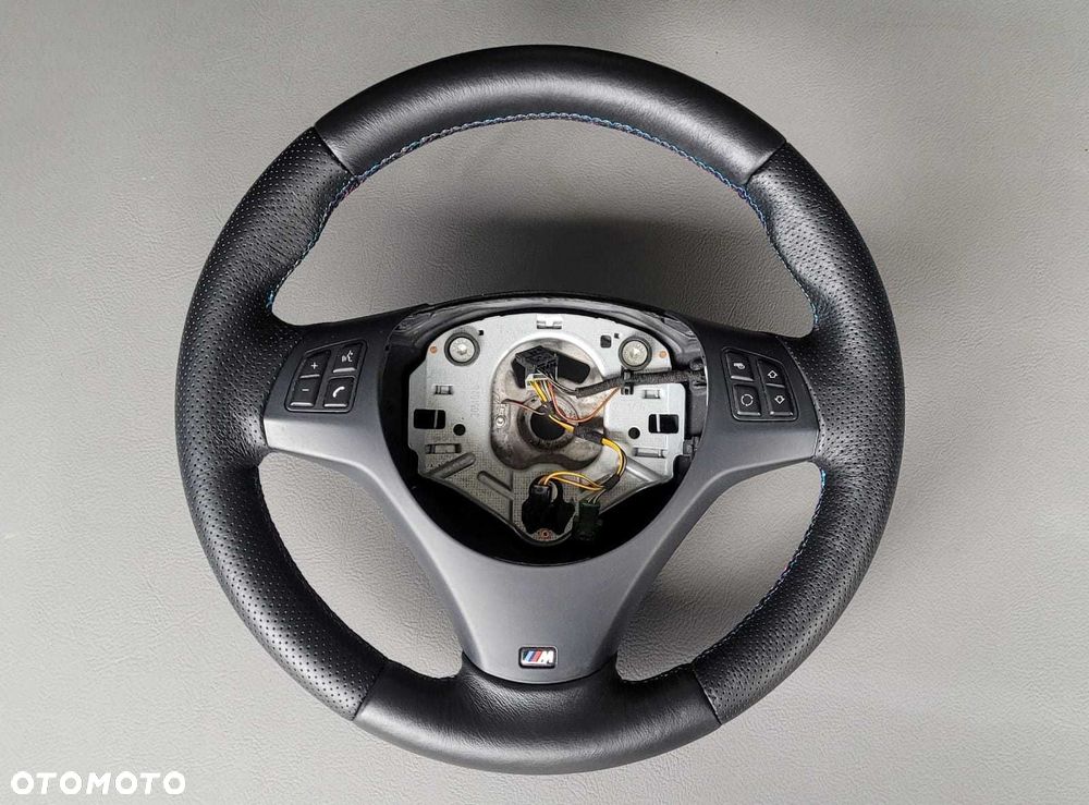 Kierownica BMW 1  3  E90 E91 E92 E81 E82 E87 m pakiet AIRBAG - 7