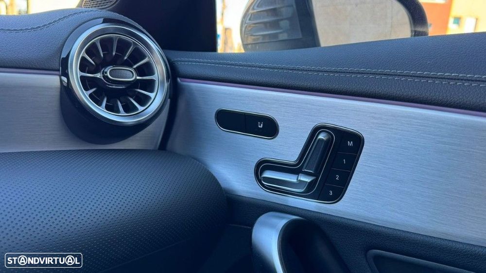 Mercedes-Benz CLA 250 - 12