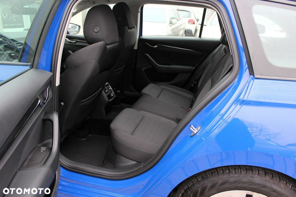 Skoda Octavia - 10
