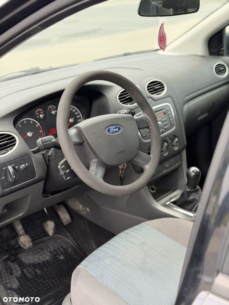 Ford Focus - 6