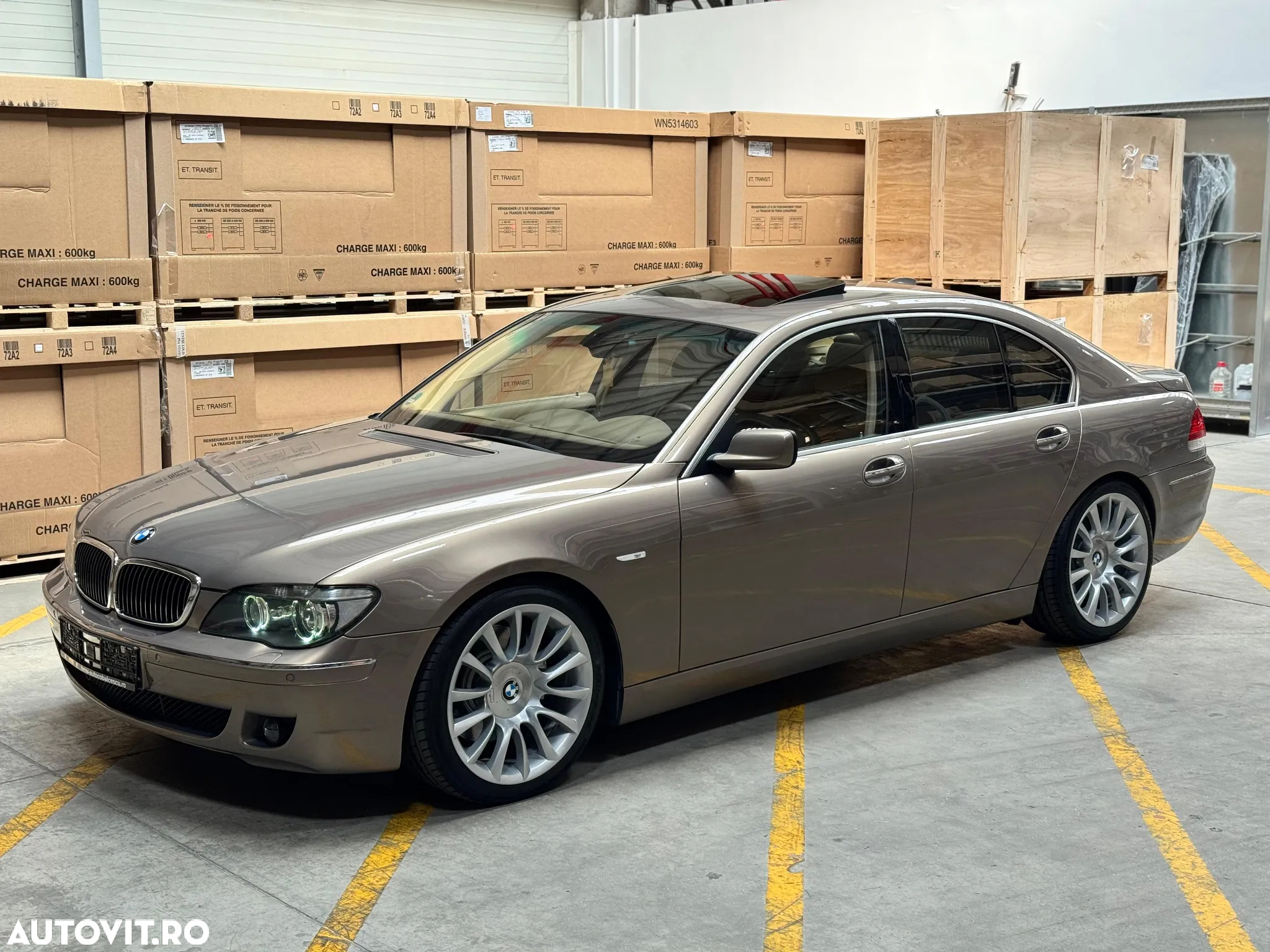 BMW Seria 7 745d - 4