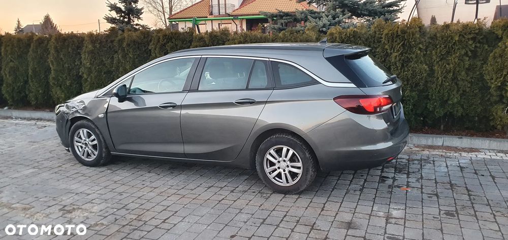 Opel Astra - 5