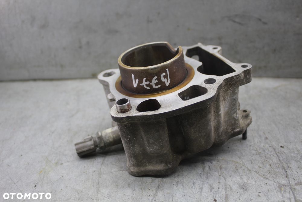 Suzuki Burgman an 125 cylinder - 1
