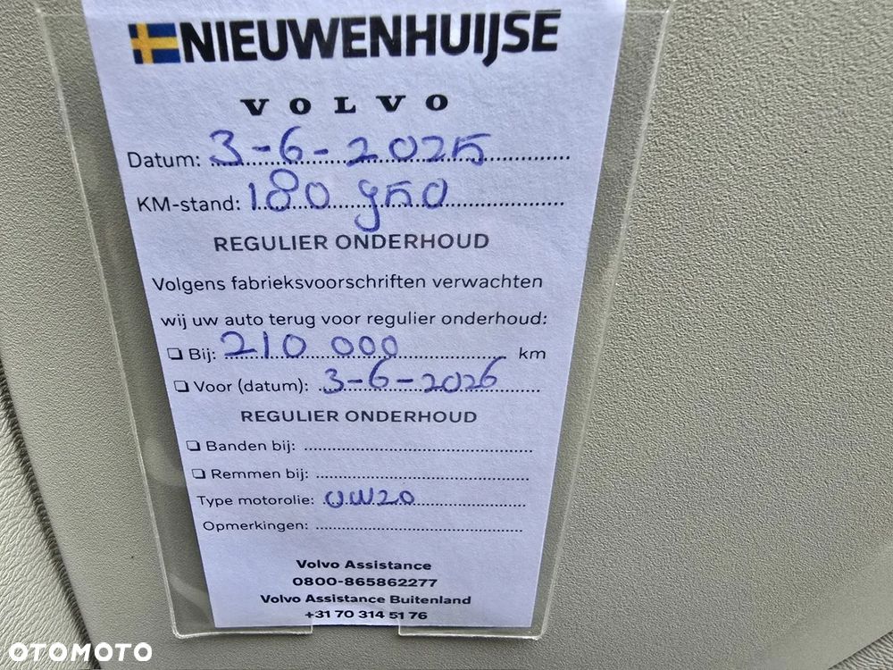 Volvo V60 T4 Geartronic R-Design - 24