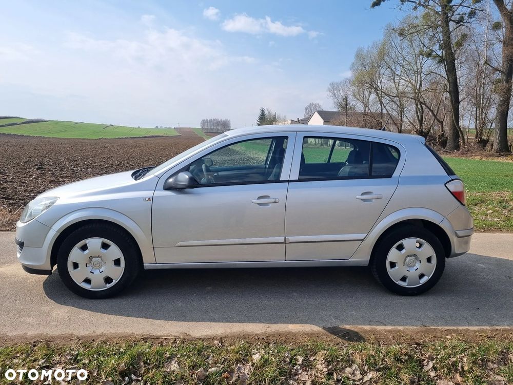 Opel Astra 1.6 Edition - 2