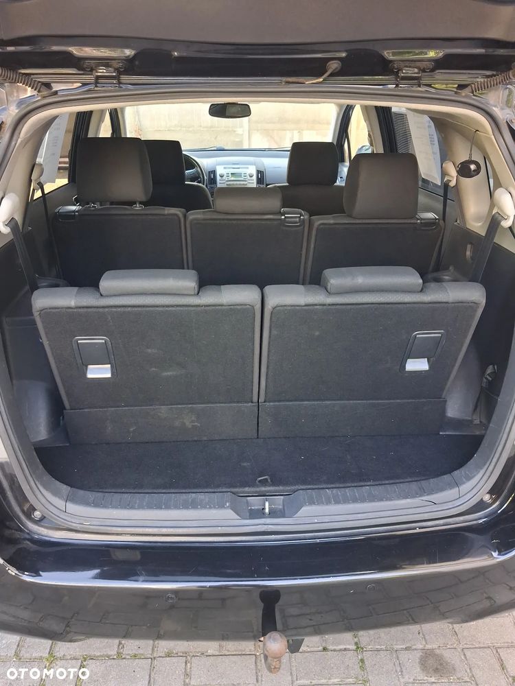 Toyota Corolla Verso 1.8 Sol 7os - 7