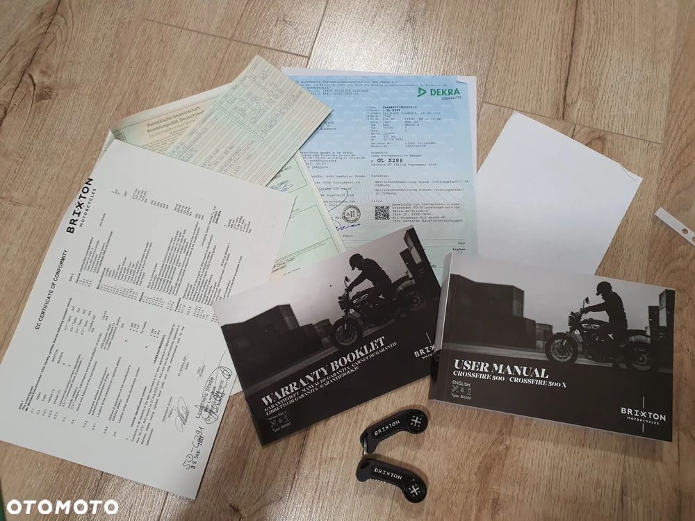 Brixton Crossfire - 8