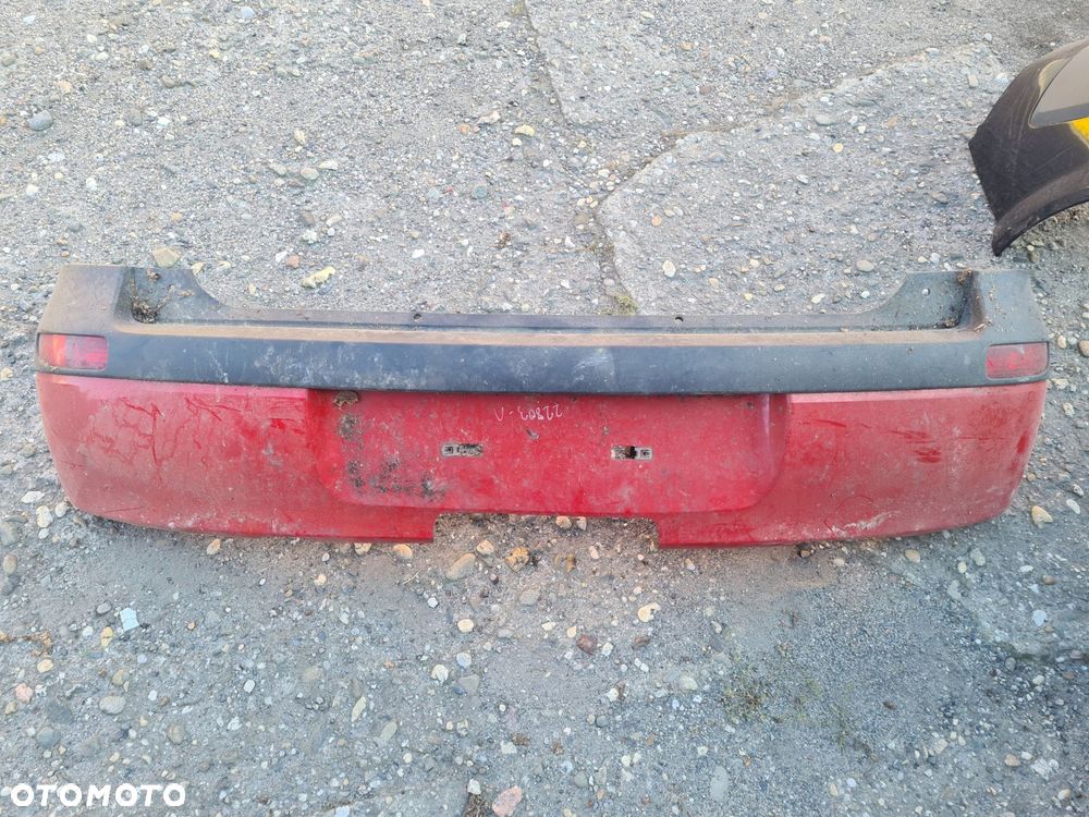 zderzak tylny opel corsa c czerwony - 1