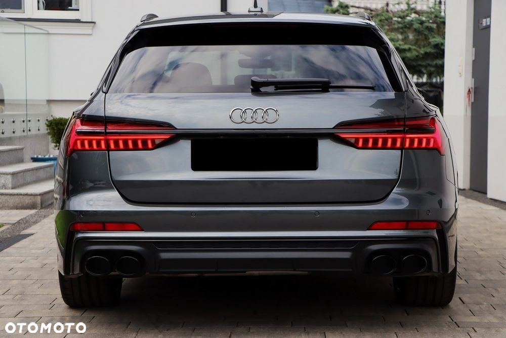 Audi S6 Avant - 12