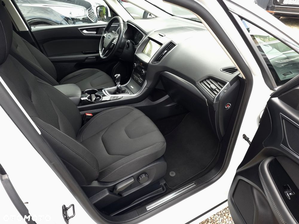 Ford S-Max 2.0 EcoBlue Titanium - 14