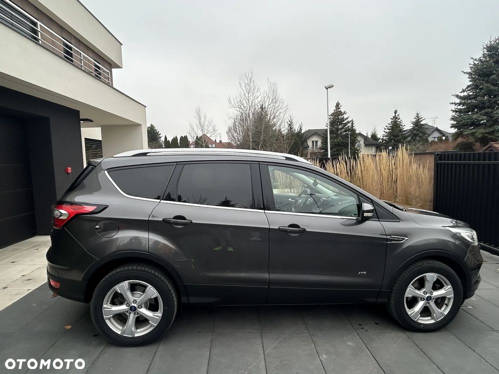 Ford Kuga 1.5 EcoBoost 4x4 Titanium - 10