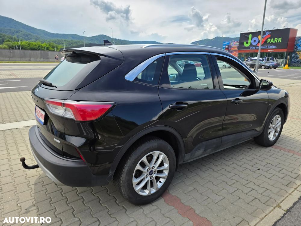 Ford Kuga - 18