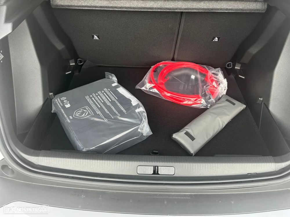 Peugeot e-2008 54 kWh Allure - 16