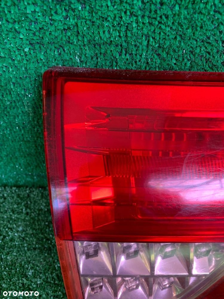 Lampa tył tylna lewa w klape kombi Citroen C5 II III X7 0342A151008 WWA - 2
