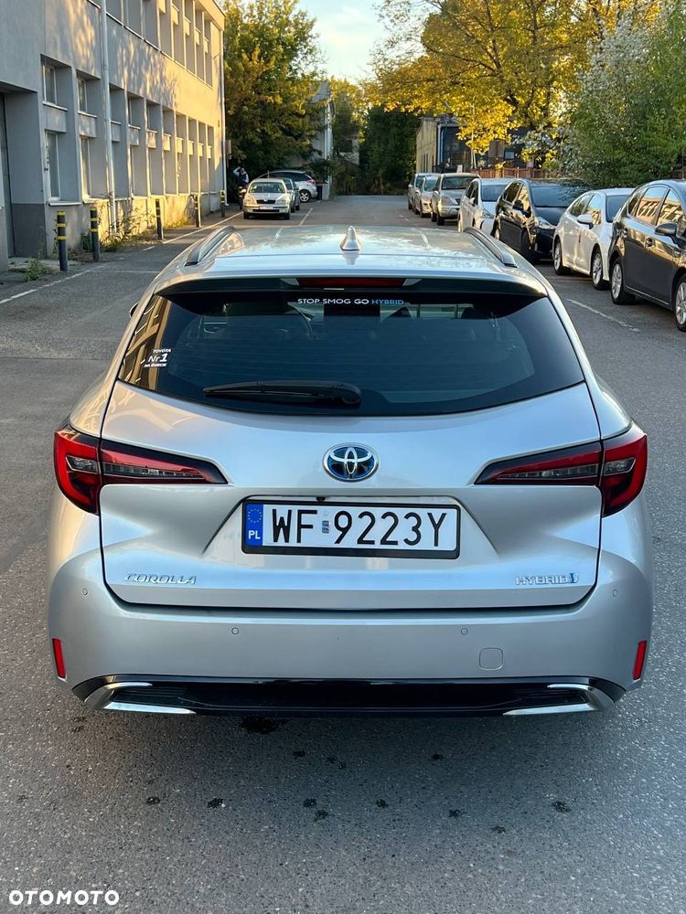 Toyota Corolla - 4