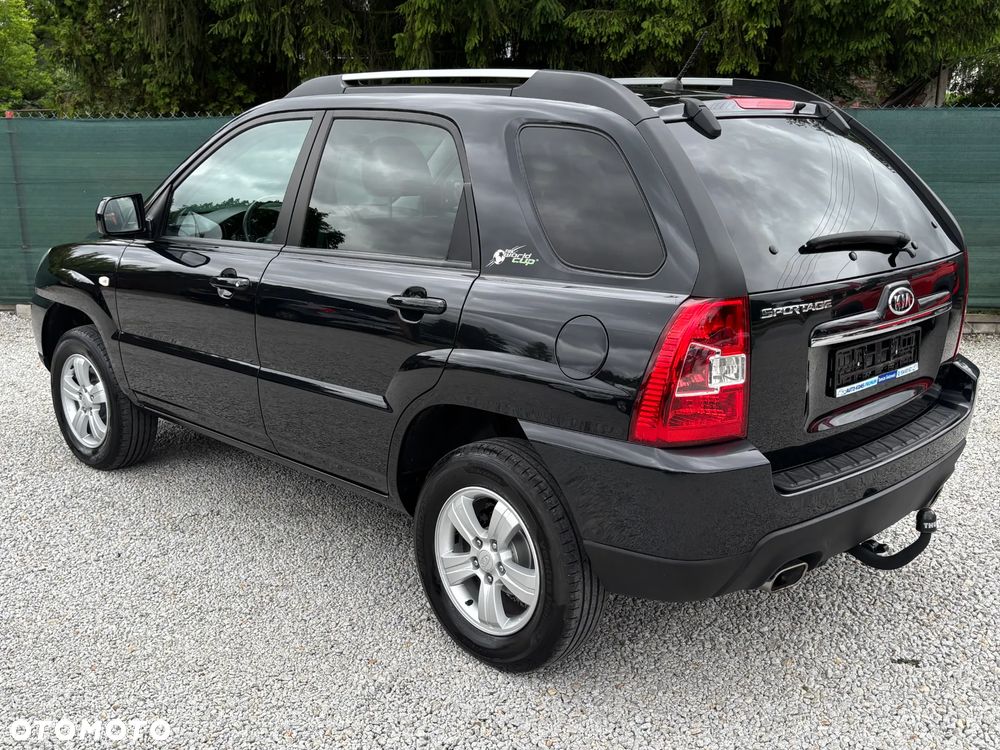 Kia Sportage 2.0 2WD Cup - 15
