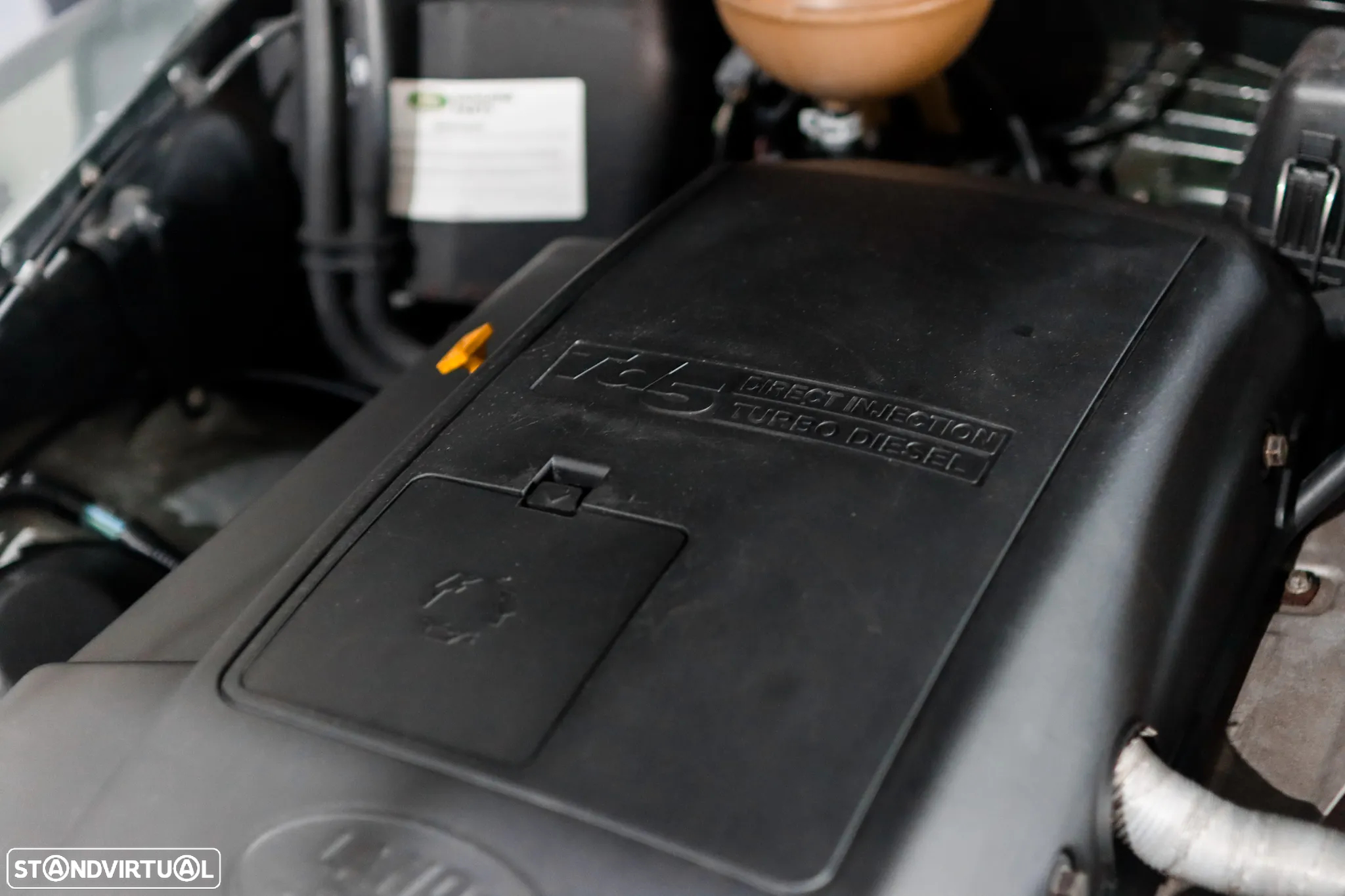 Land Rover Defender 90 SW 2.5 Td5 SE - 13