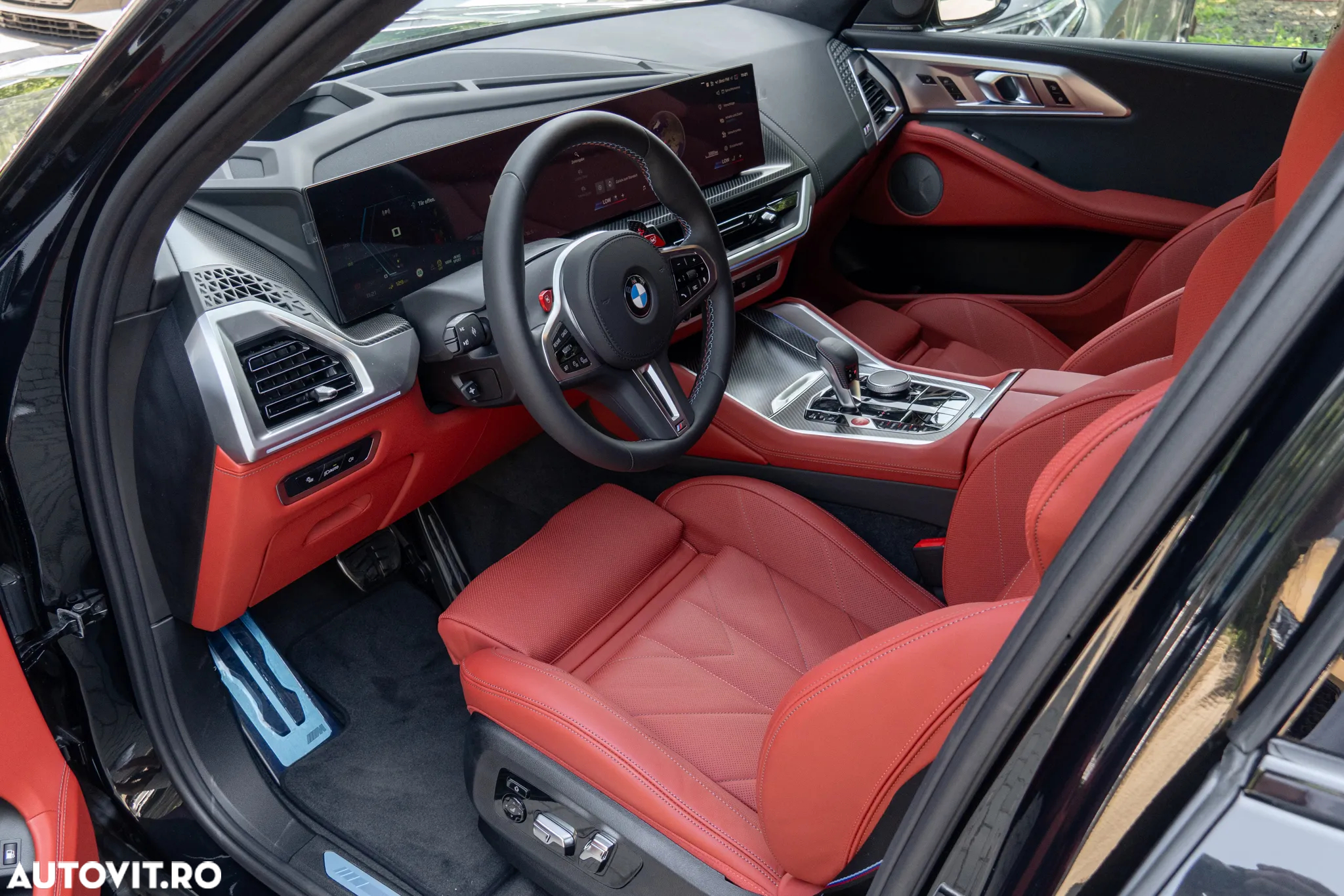 BMW XM 50e - 11