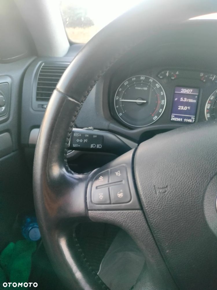 Skoda Octavia - 11