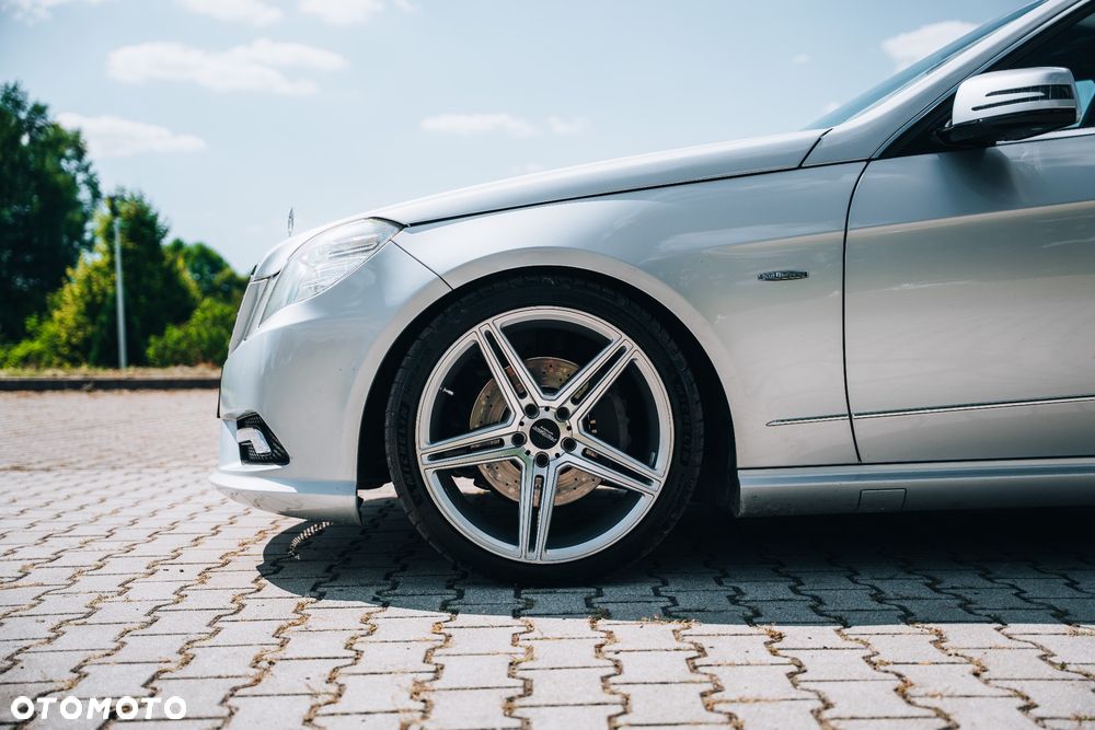 Mercedes-Benz Klasa E 350 BlueTec - 13