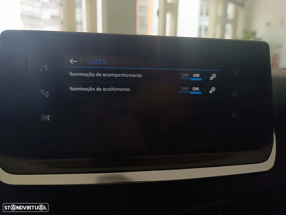 Peugeot 2008 1.2 PureTech Active — fotografia 47