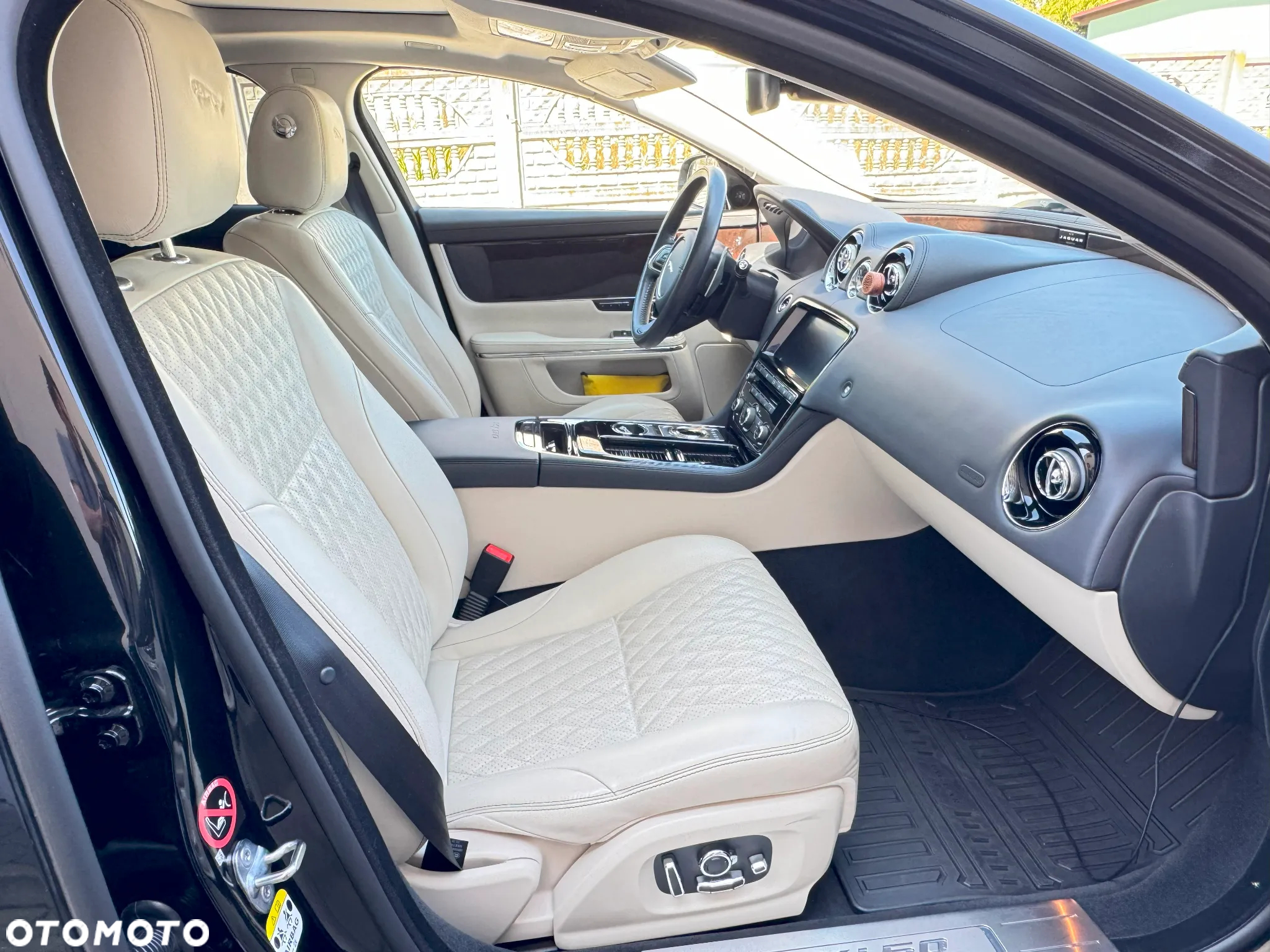 Jaguar XJ 3.0 D V6 XJ50 - 21