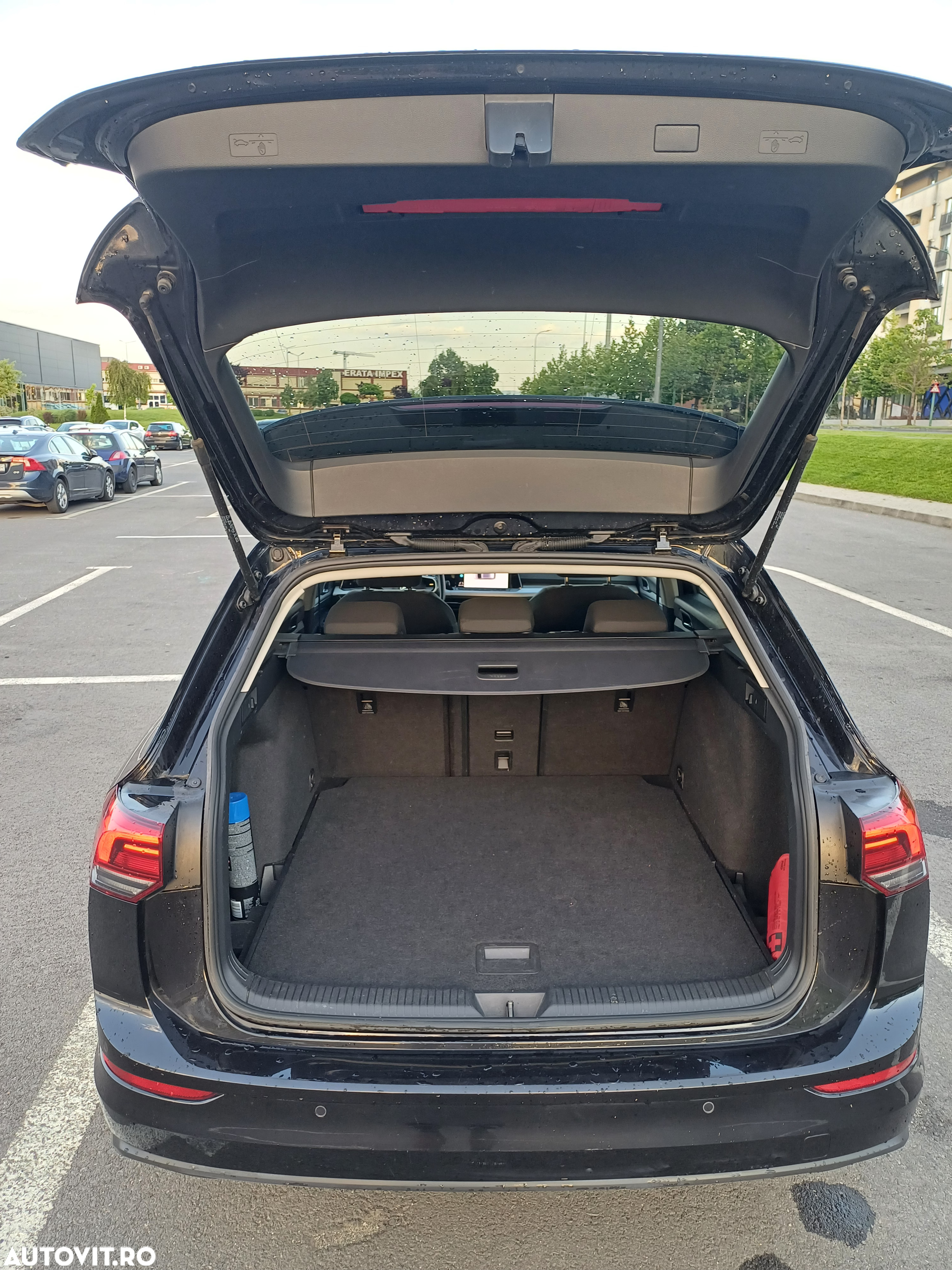 Volkswagen Golf Variant 2.0 TDI 116CP Life - 12