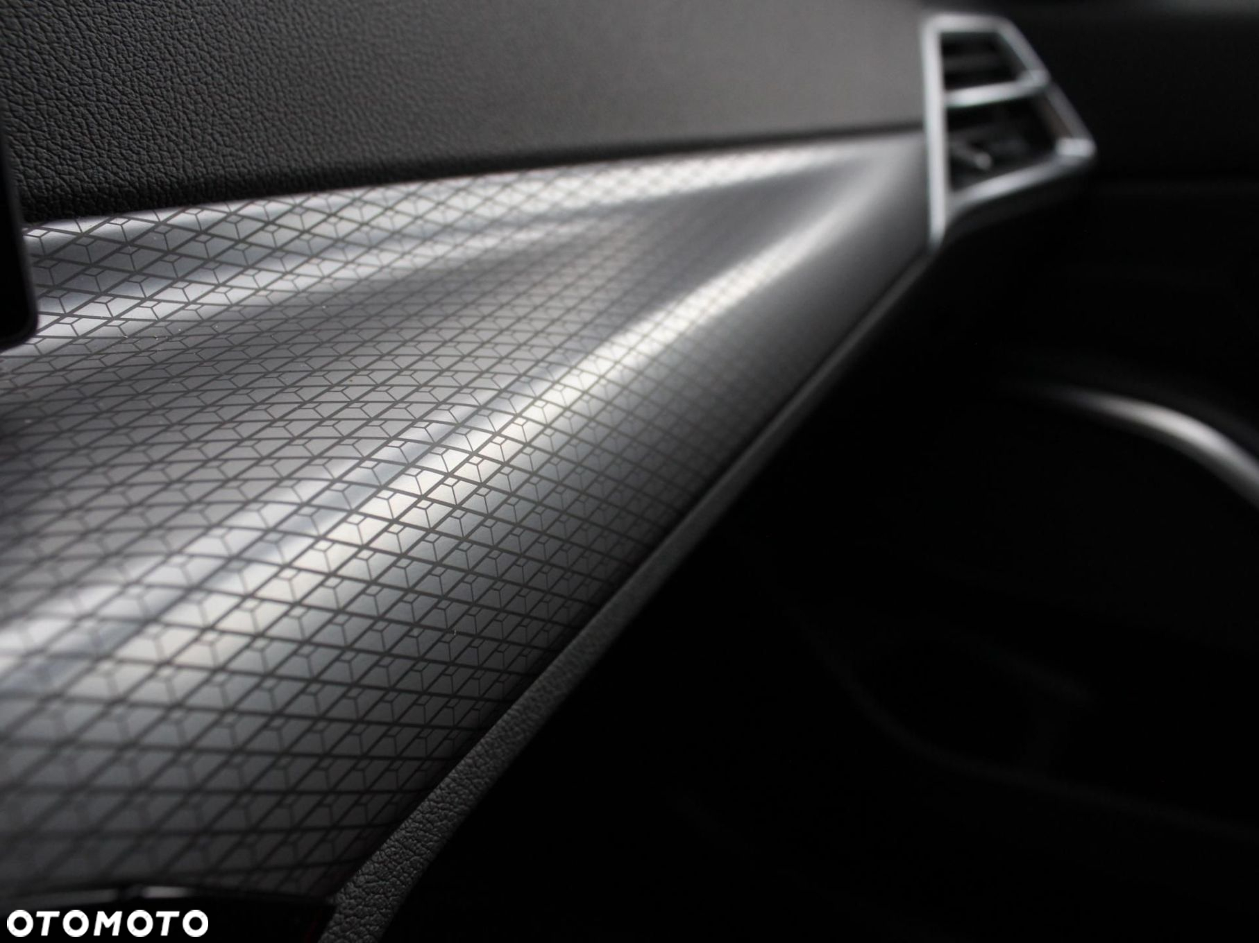 BMW Seria 3 - 15