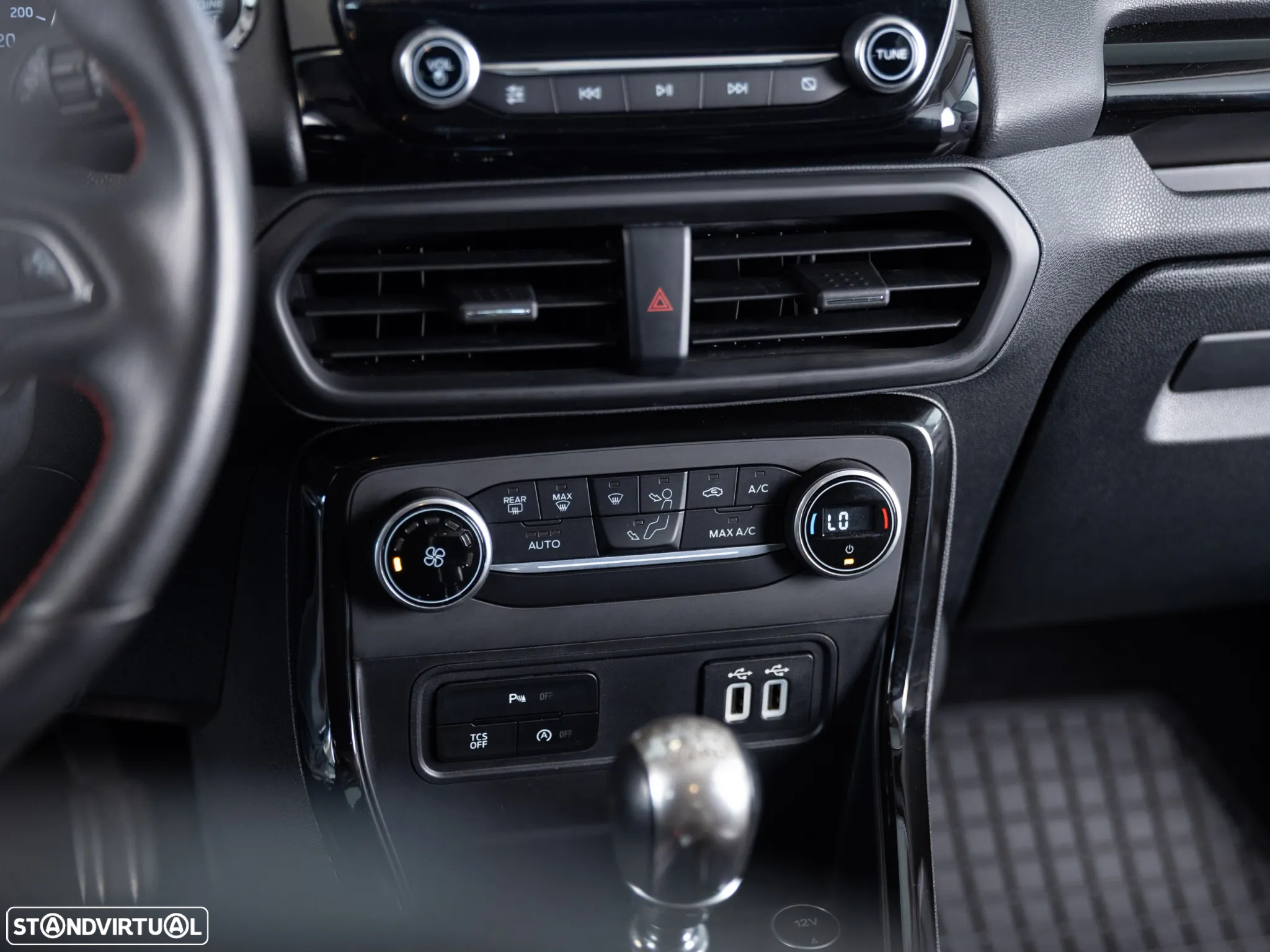 Ford EcoSport 1.0 EcoBoost ST-Line Plus - 22