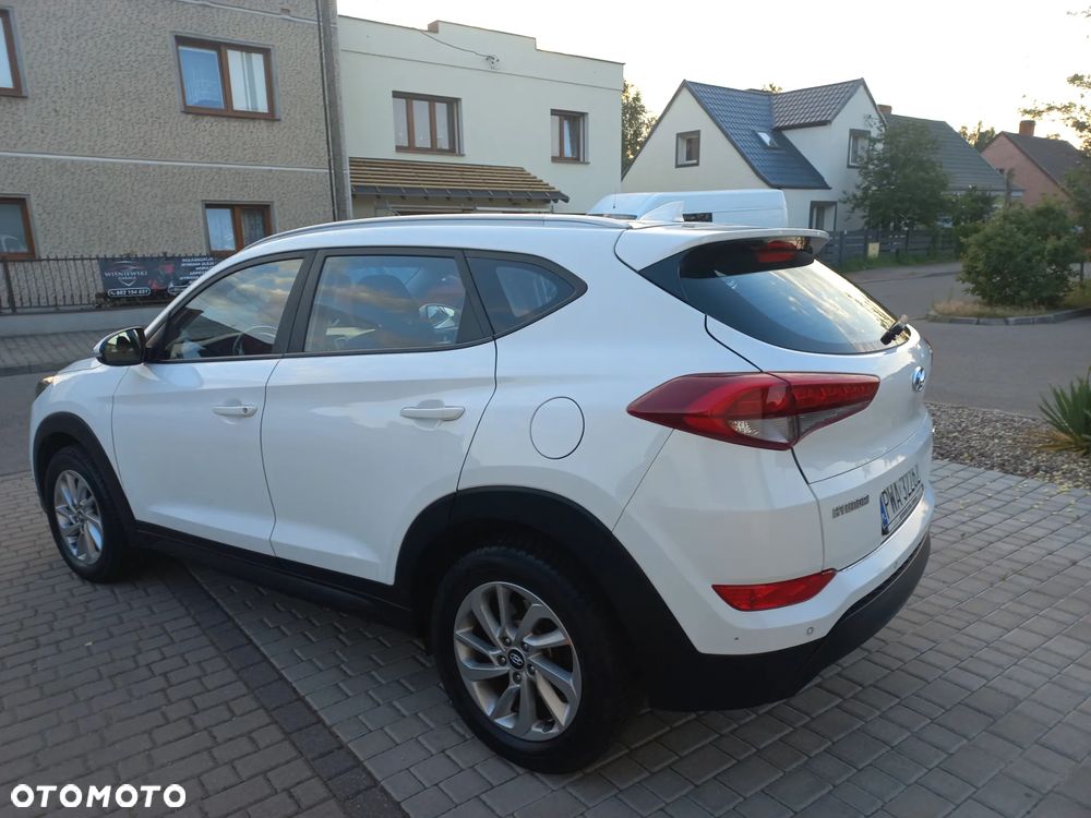 Hyundai Tucson blue 1.7 CRDi 2WD DCT Style - 12