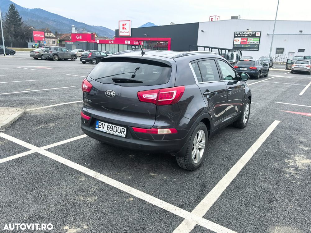 Kia Sportage 1.6 GSL MT 4x2 CLASSIC - 12