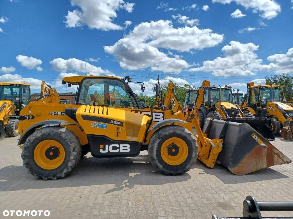 JCB 542-70 Agri - 4
