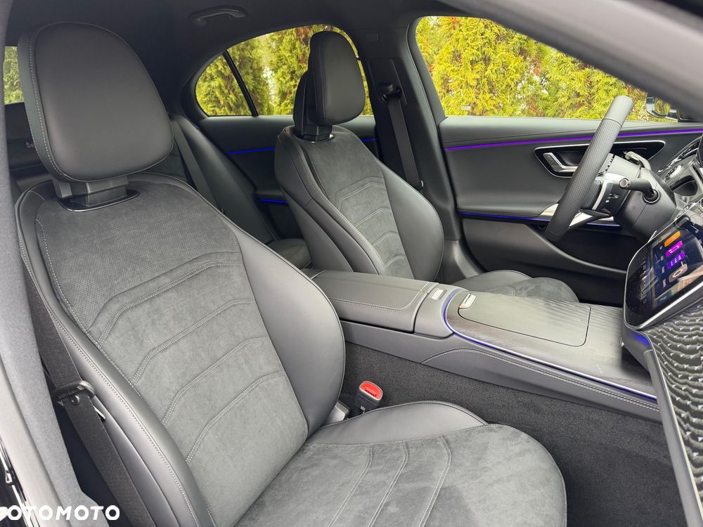 Mercedes-Benz Klasa E 220 d 4-Matic AMG - 18