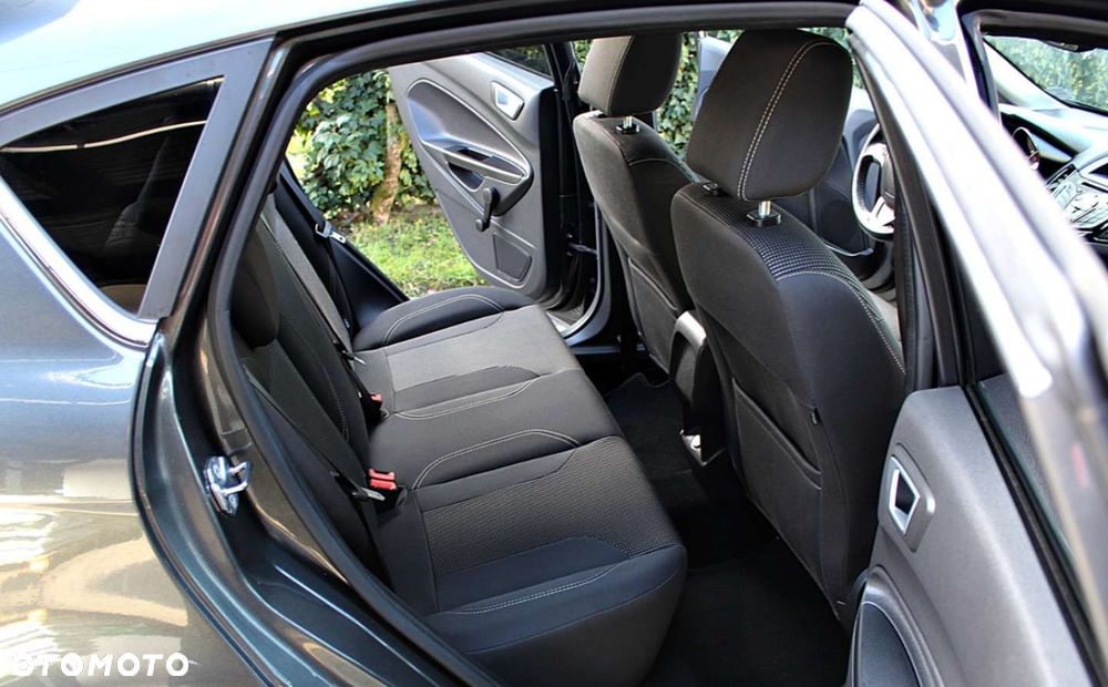 Ford Fiesta - 14