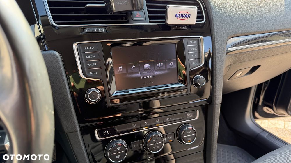 Volkswagen Golf 2.0 TDI BMT Highline - 23