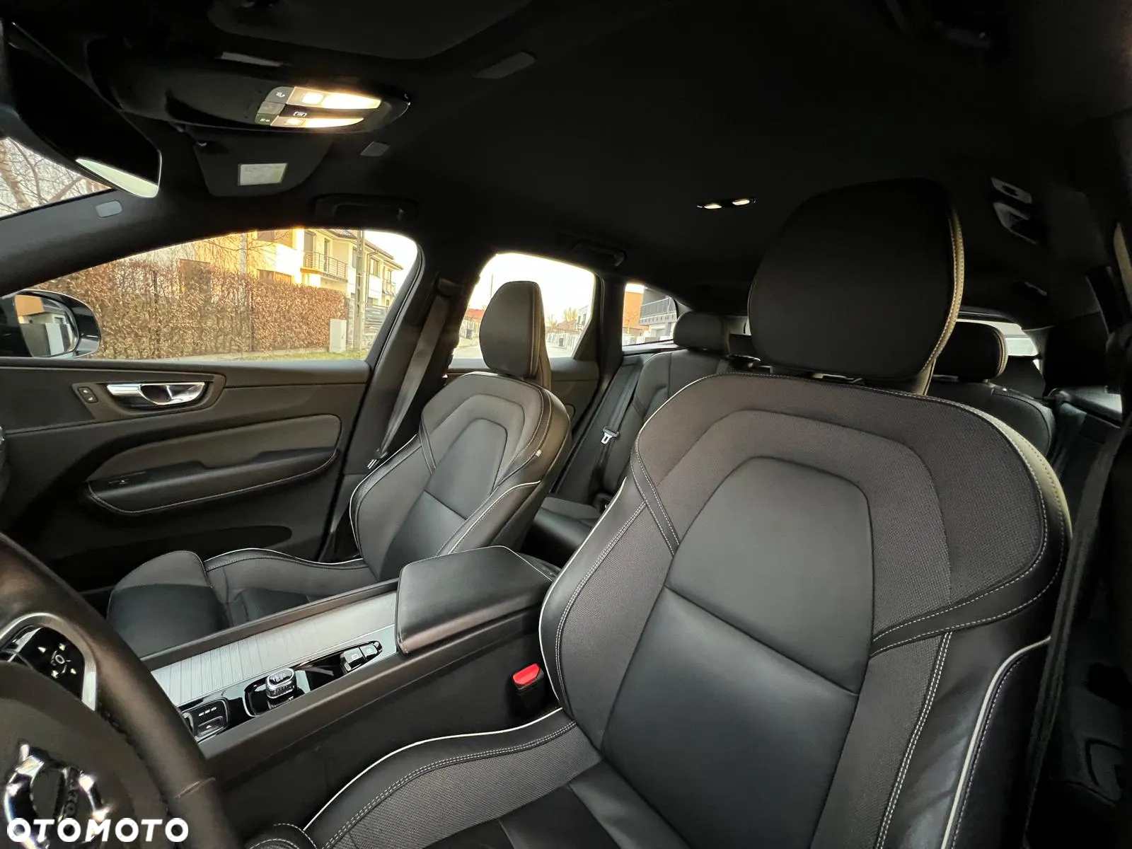 Volvo XC 60 B4 D Geartronic RDesign - 32