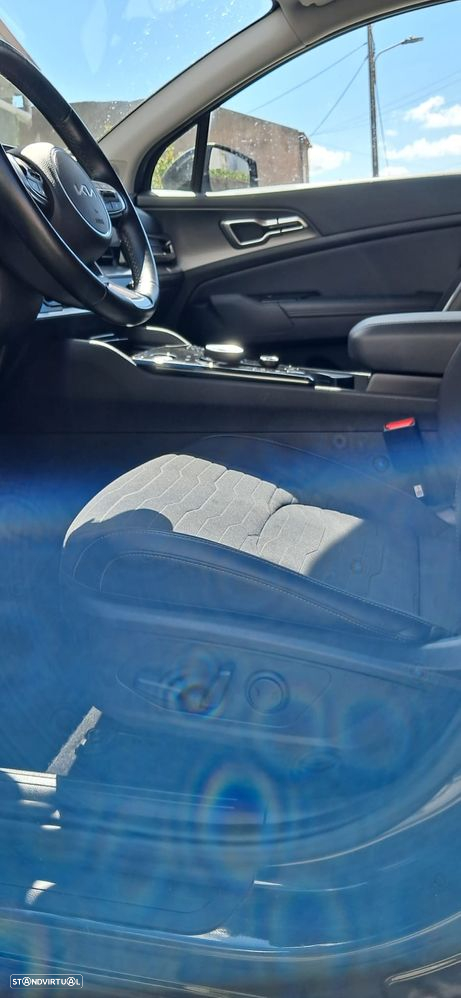 Kia Sportage 1.6 T-GDi PHEV Tech - 18