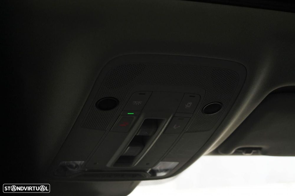 Audi Q3 45 TFSIe S tronic S line - 26