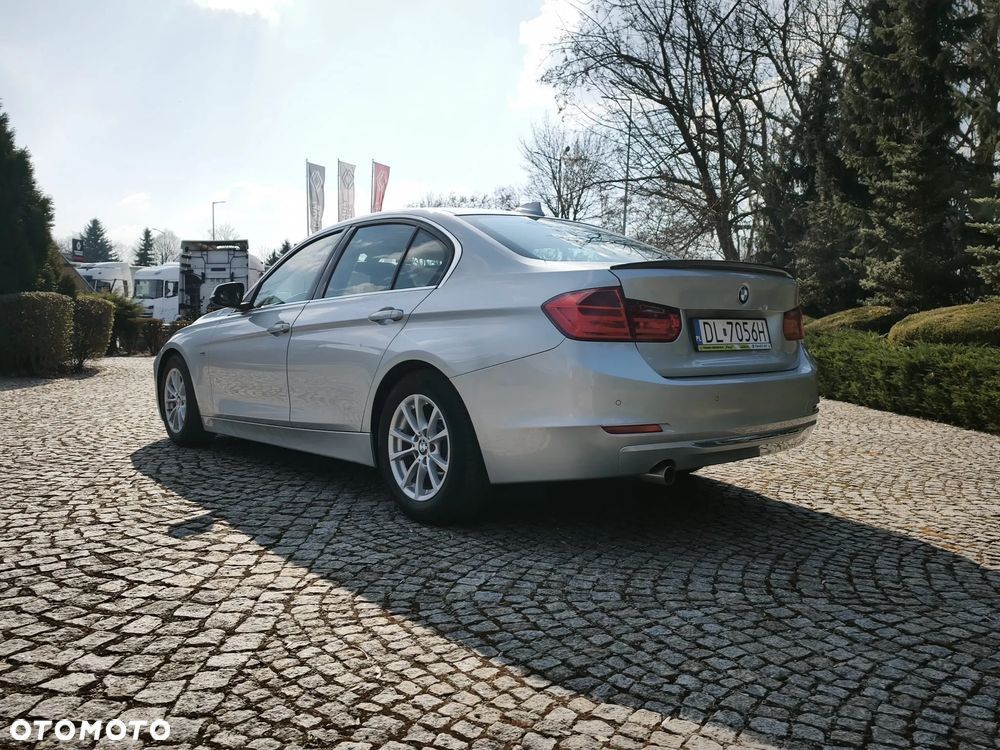 BMW Seria 3 - 4