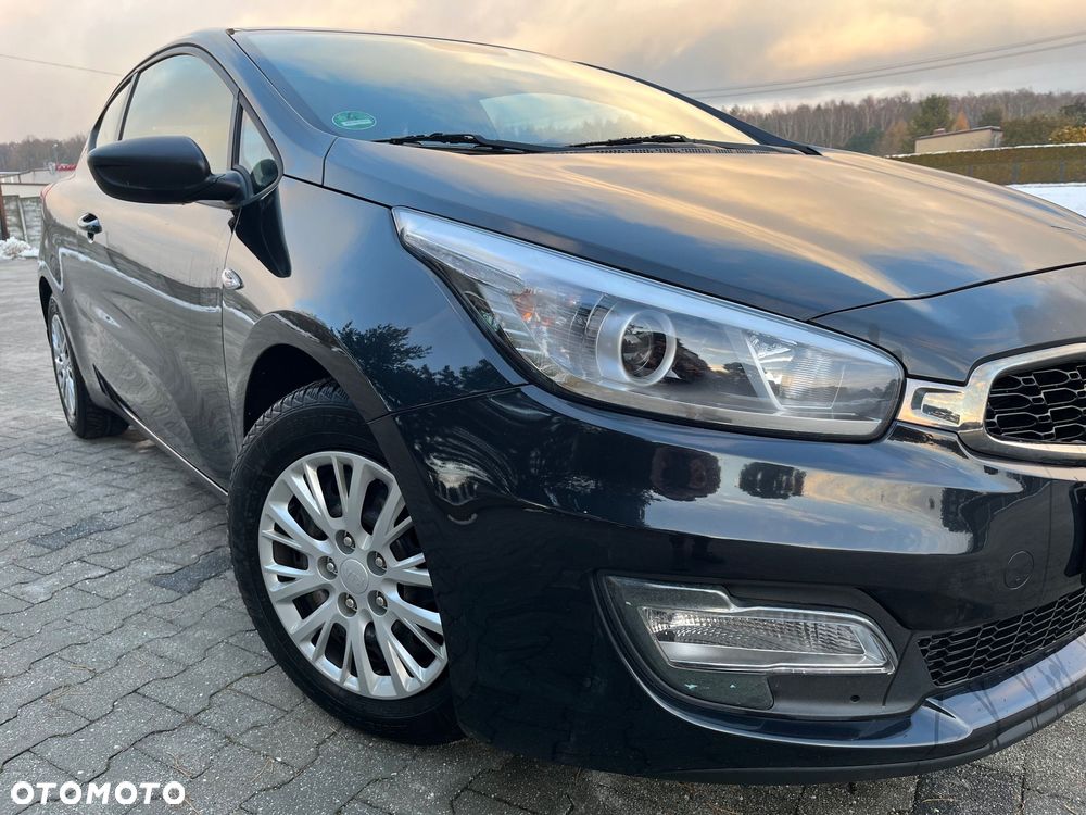 Kia ProCeed 1.4 M - 25