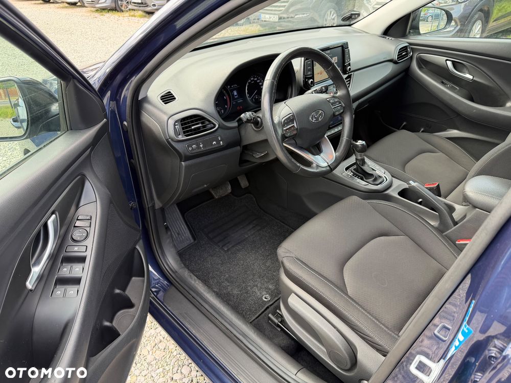 Hyundai i30 1.6 CRDI Trend - 24