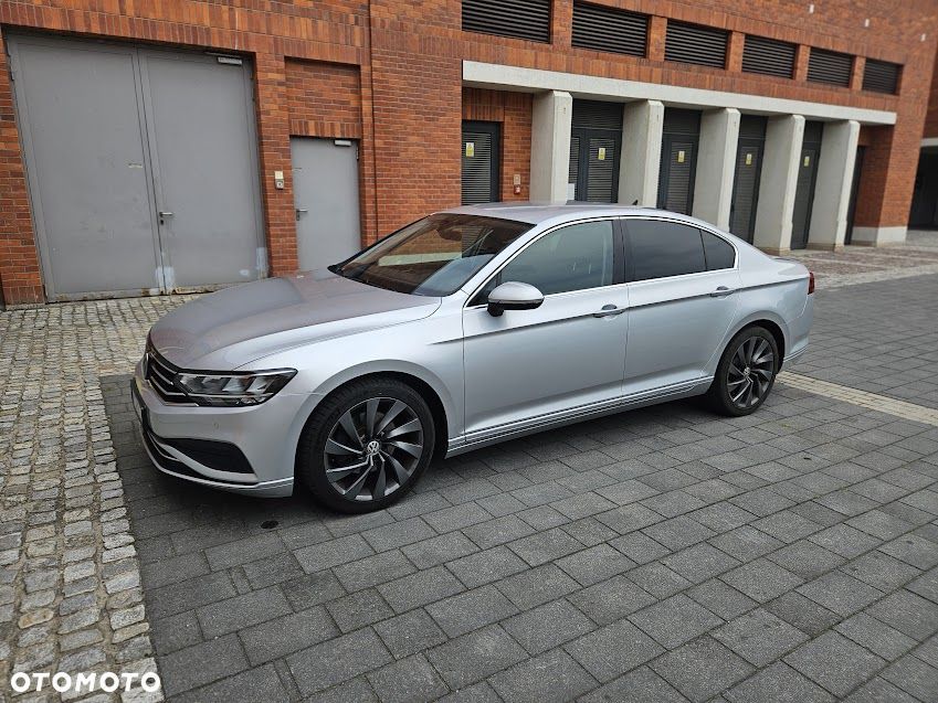 Volkswagen Passat 1.5 TSI EVO Business DSG - 40