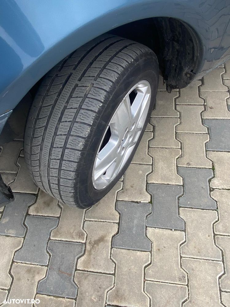 Volkswagen Sharan 1.9 TDI Comfortline Family - 10