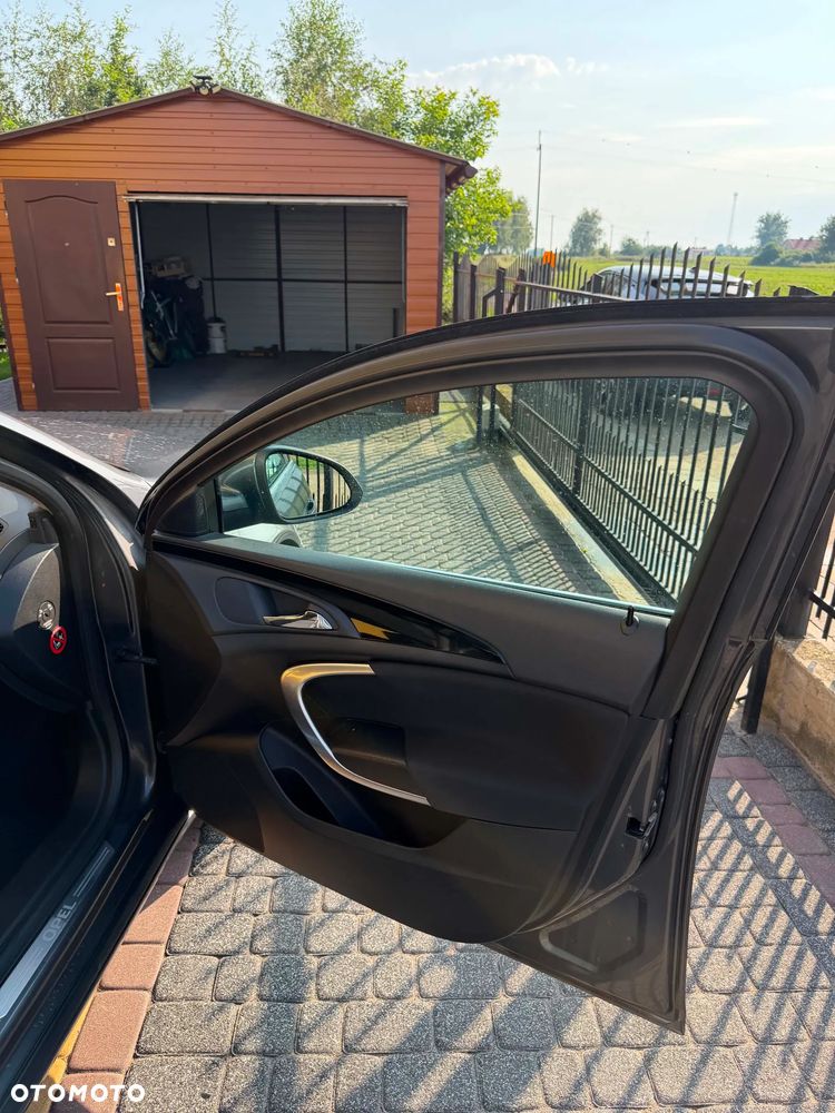 Opel Insignia 2.0 T Sport 4x4 - 15