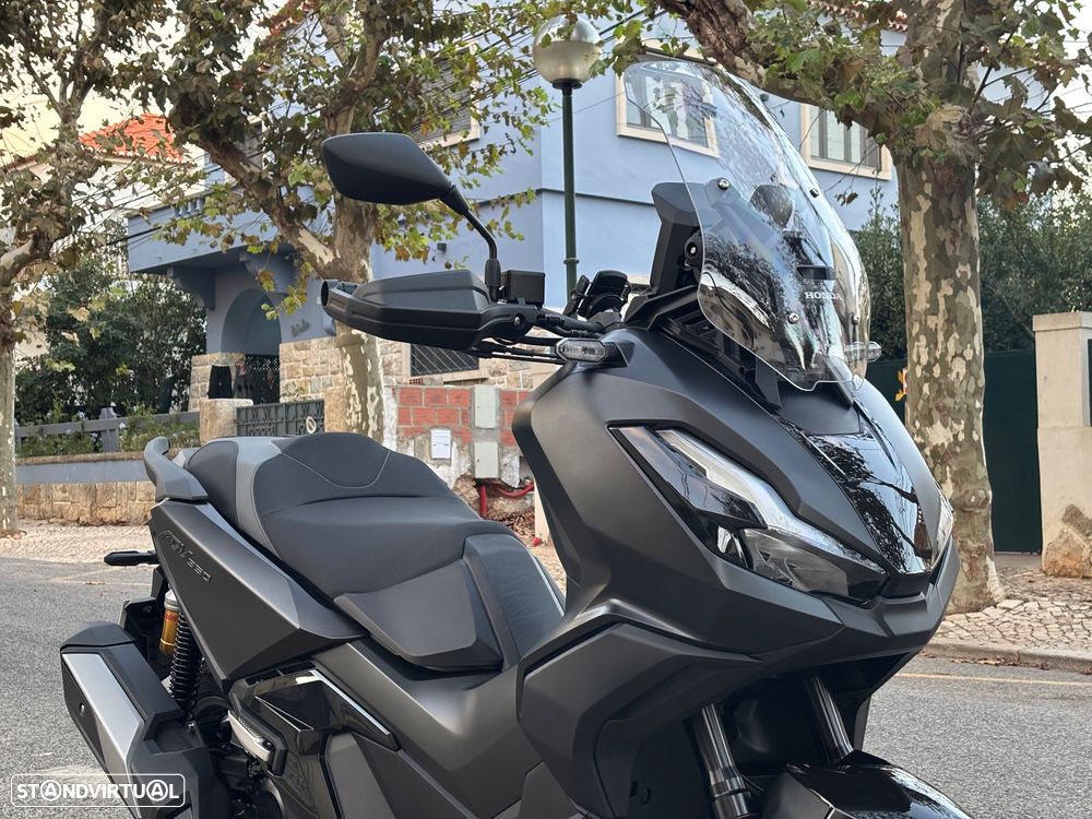 Honda ADV - 4