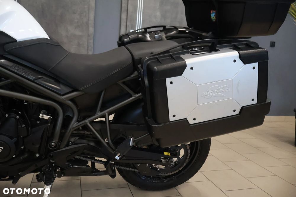 Triumph Tiger - 28