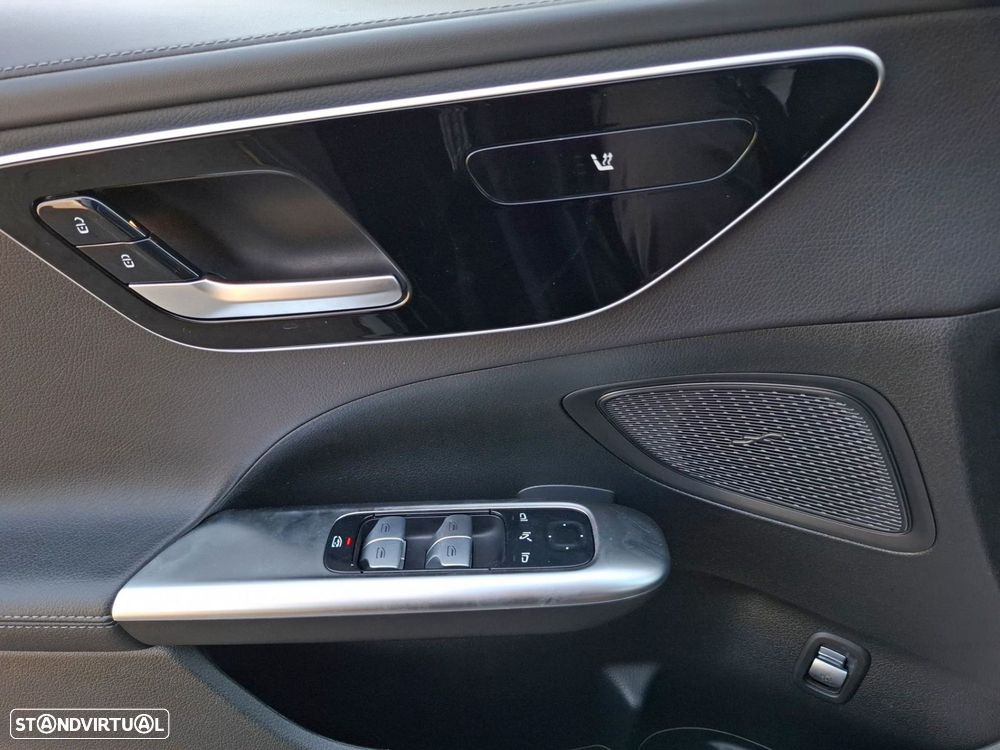 Mercedes-Benz C 300 de AMG Line - 20